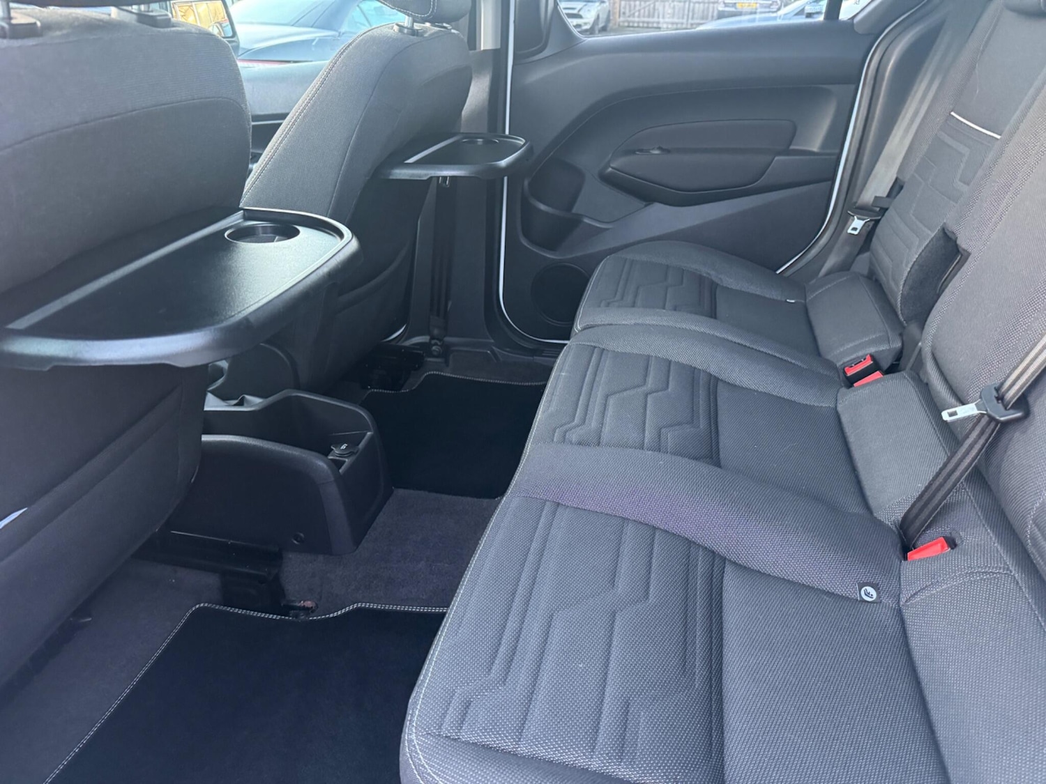 Used Ford Tourneo Connect 2015 for sale - 76398914: Photo 12