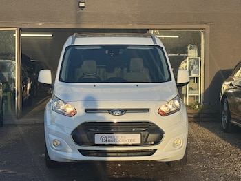 Used Ford Tourneo Connect 2015 for sale - 76398914: Photo
