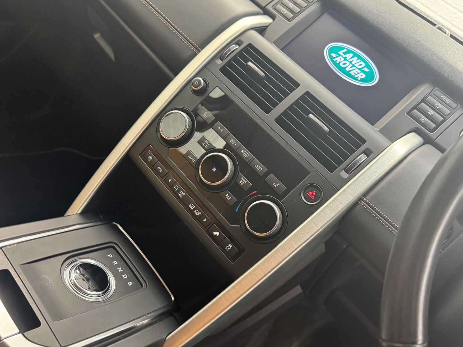 Used Land Rover Discovery Sport 2018 for sale - 78072503: Photo 12