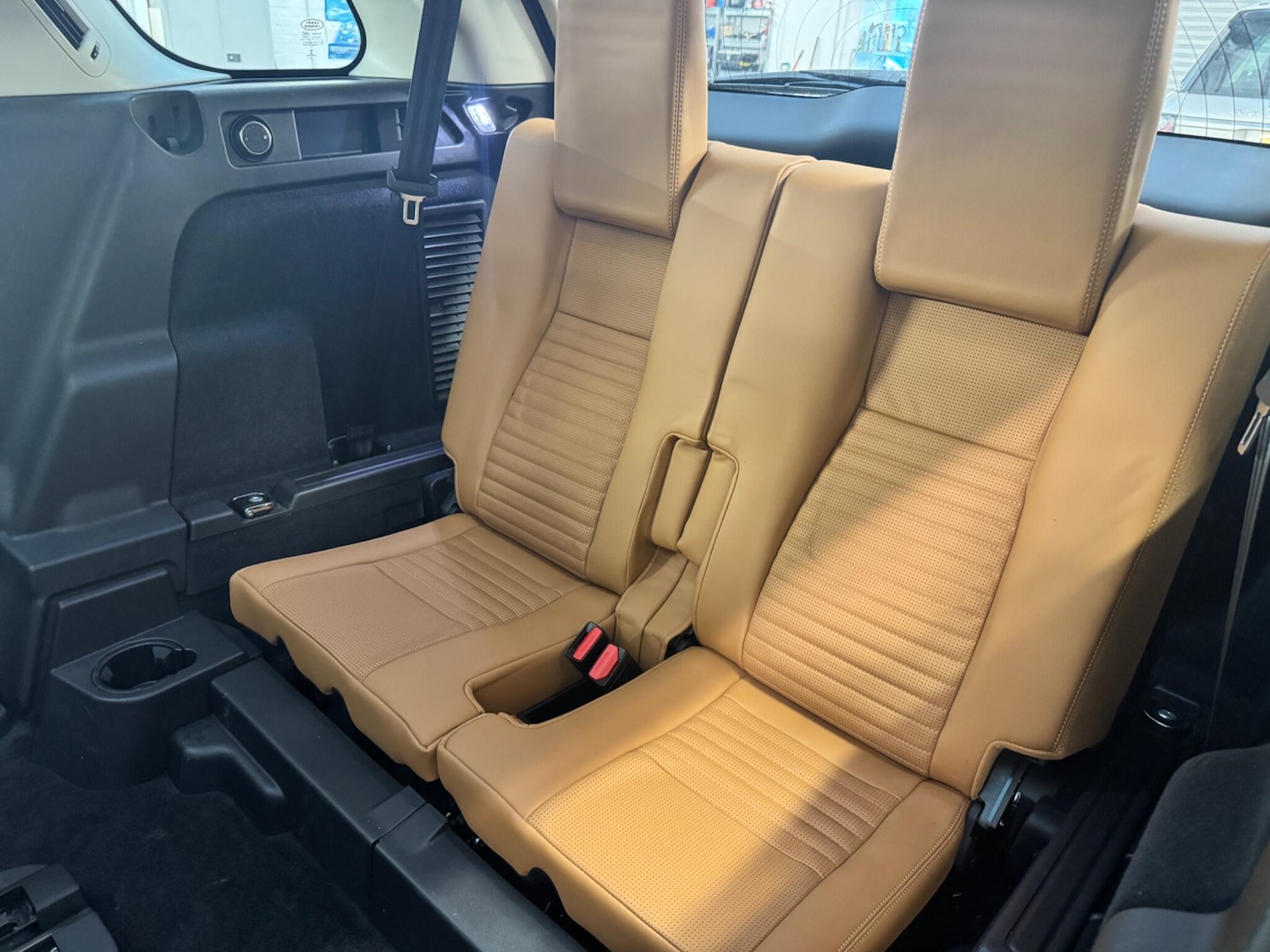 Used Land Rover Discovery Sport 2018 for sale - 78072503: Photo 22