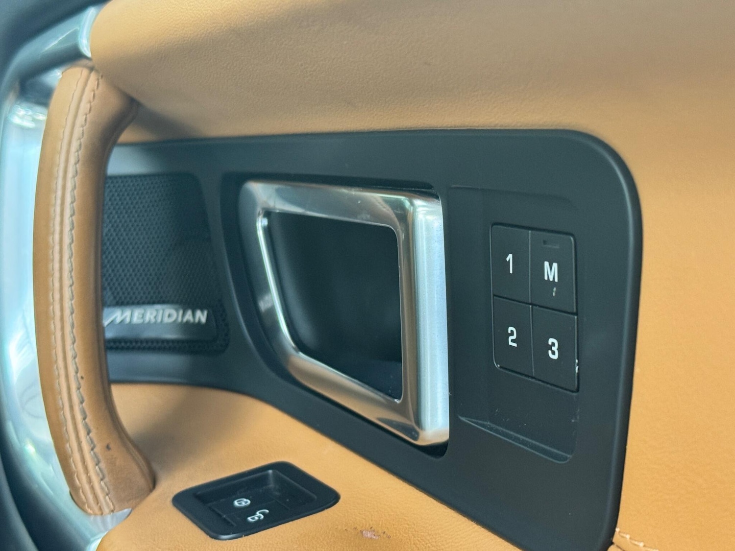 Used Land Rover Discovery Sport 2018 for sale - 78072503: Photo 25