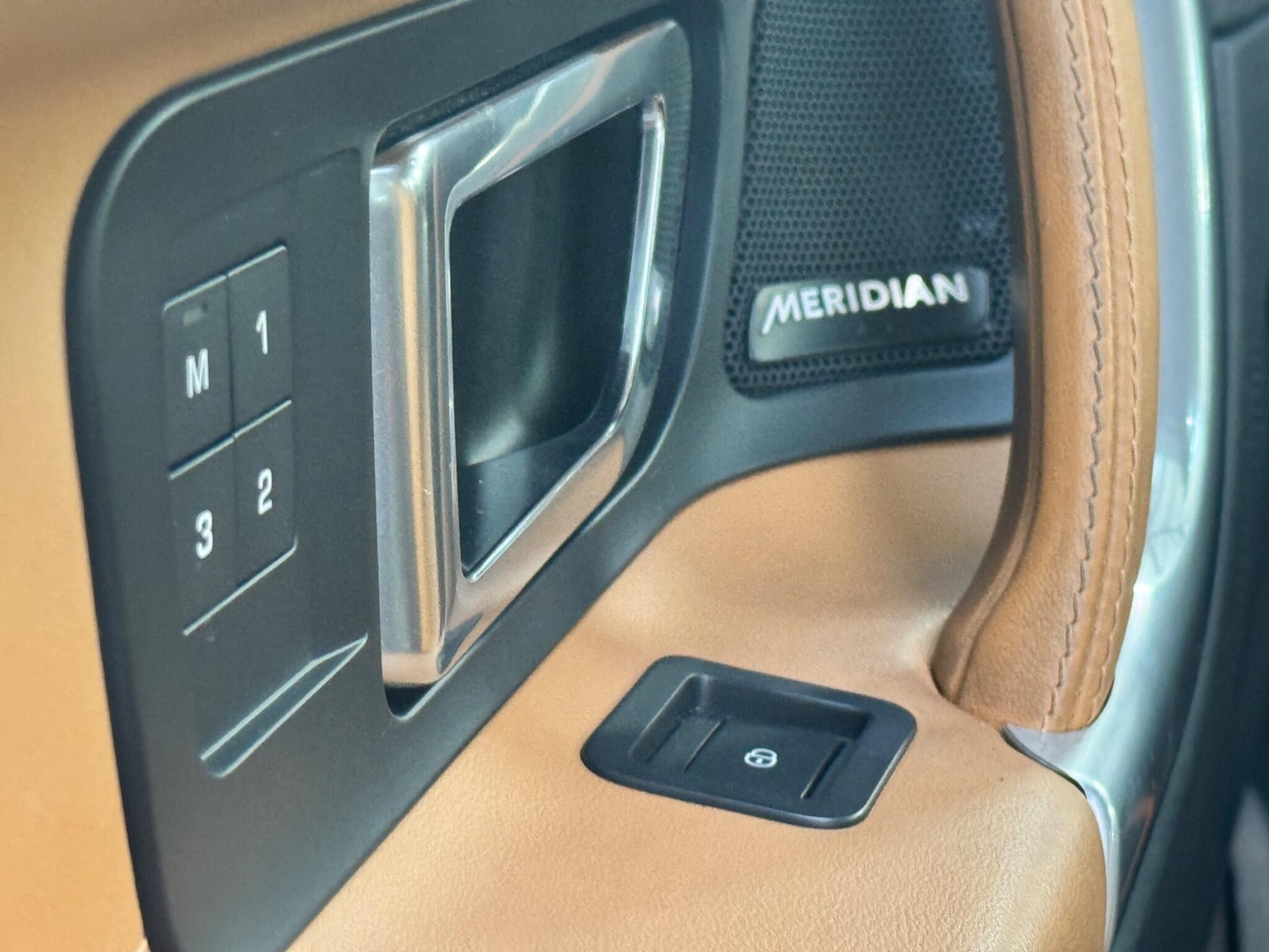 Used Land Rover Discovery Sport 2018 for sale - 78072503: Photo 27