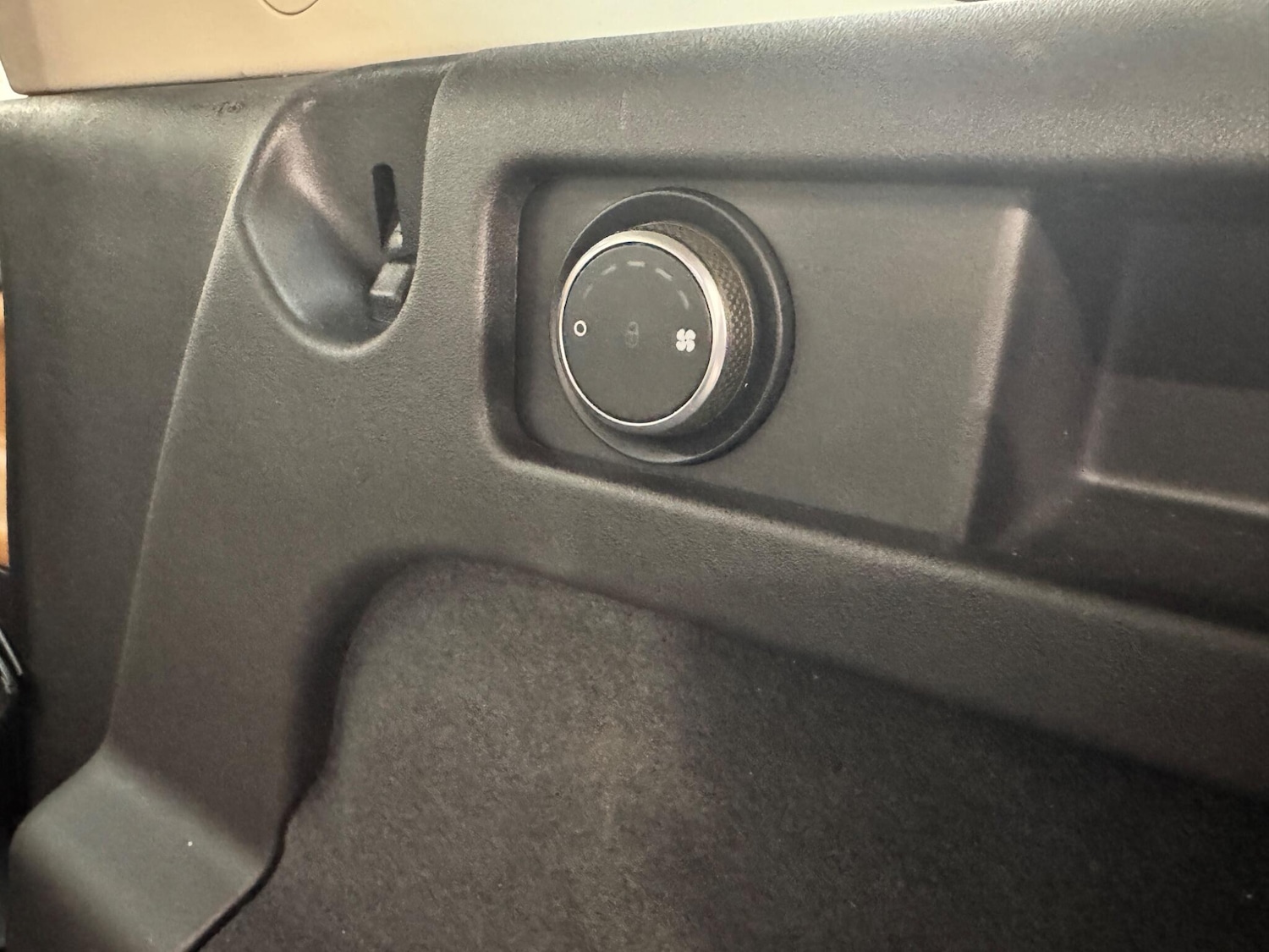 Used Land Rover Discovery Sport 2018 for sale - 78072503: Photo 30