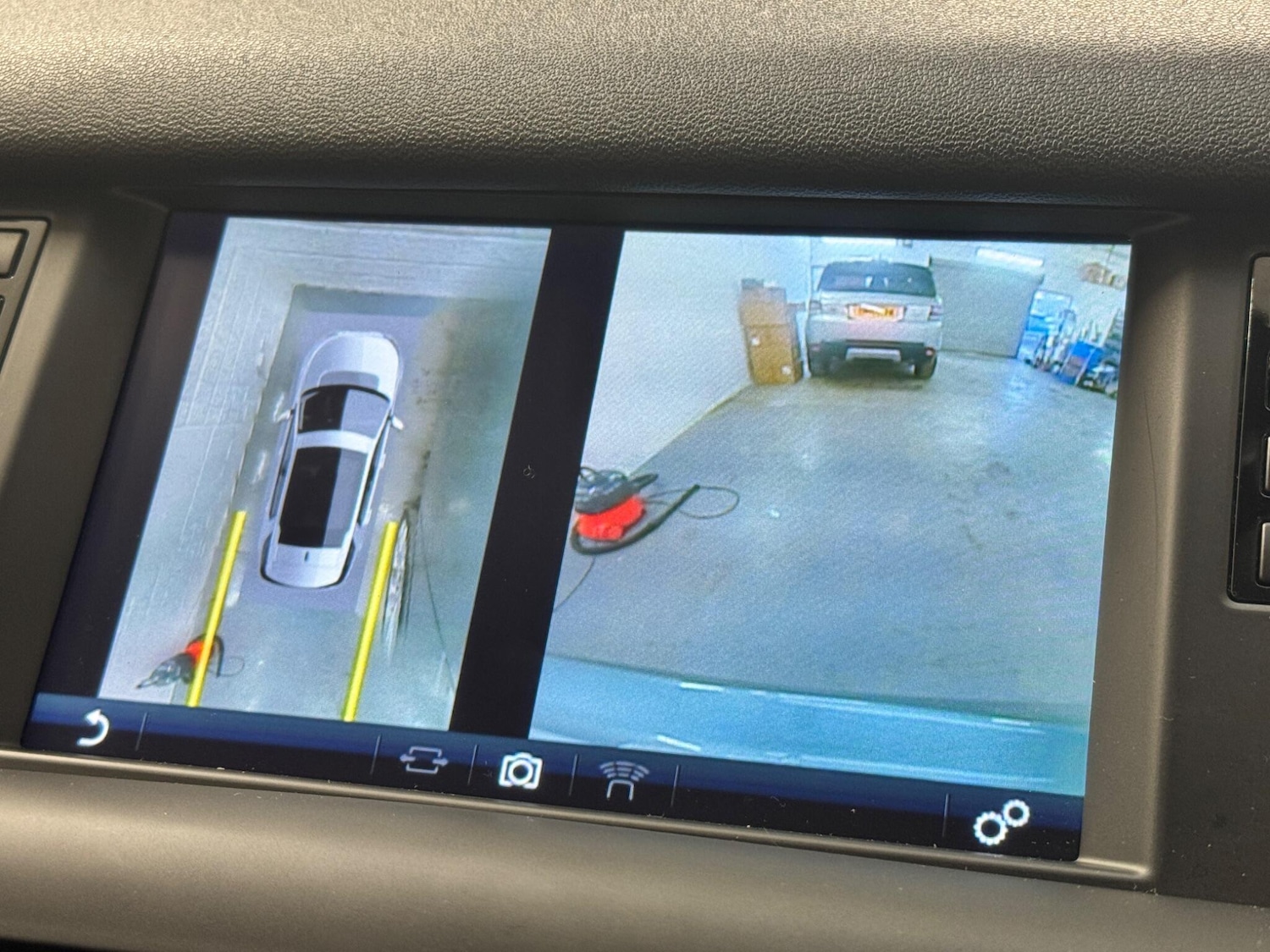 Used Land Rover Discovery Sport 2018 for sale - 78072503: Photo 43