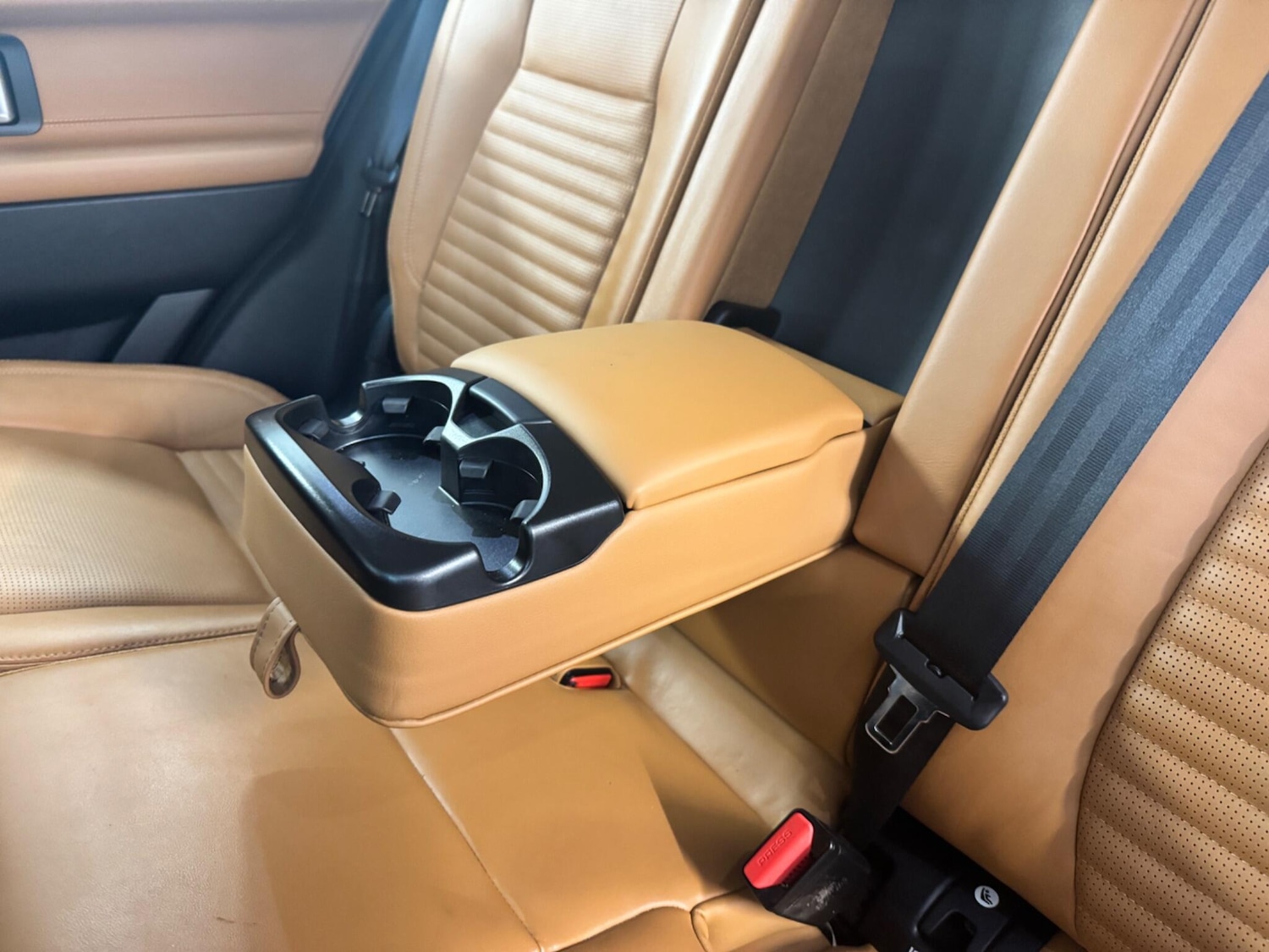 Used Land Rover Discovery Sport 2018 for sale - 78072503: Photo 51