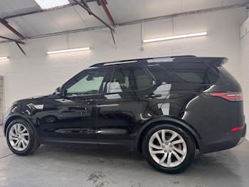 Used Land Rover Discovery 2018 for sale - 79874913: Photo