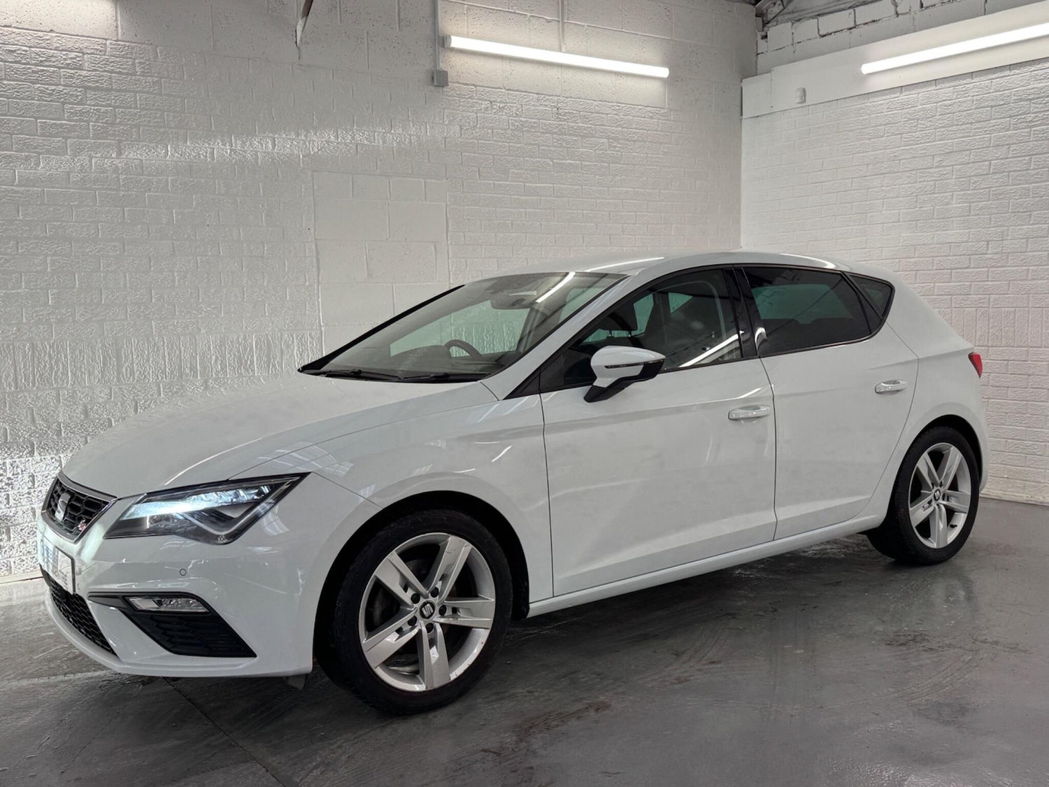 Used SEAT Leon 2020 for sale - 77550477: Photo 3