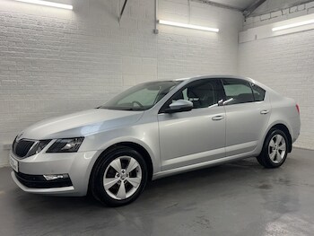 Used Skoda Octavia 2019 for sale - 77441340: Photo