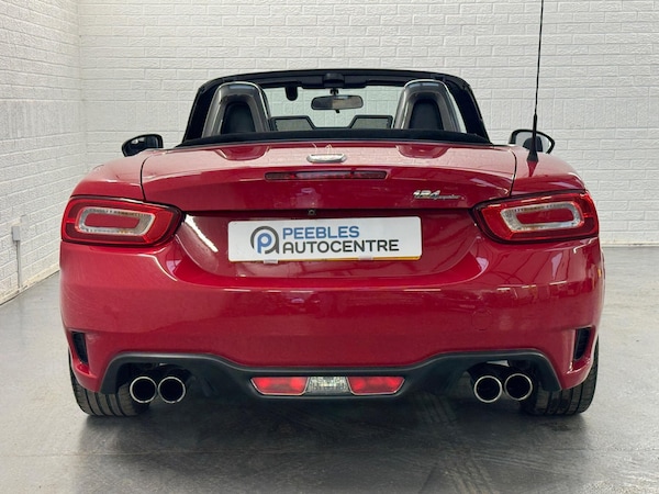 Used Abarth 124 Spider 2018 for sale - 76269997: Photo 30