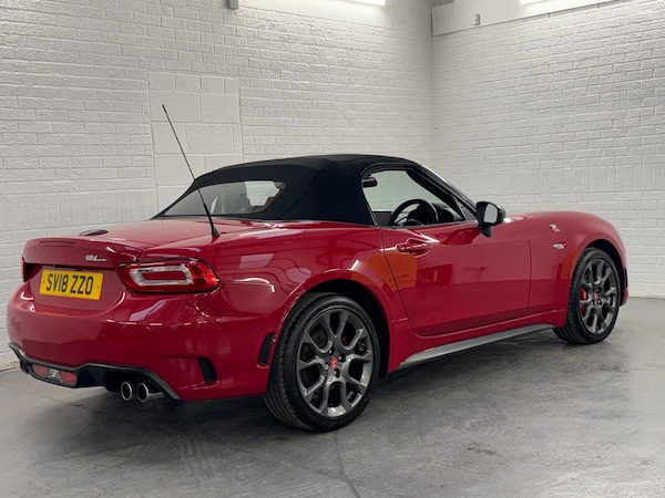 Used Abarth 124 Spider 2018 for sale - 76269997: Photo 4