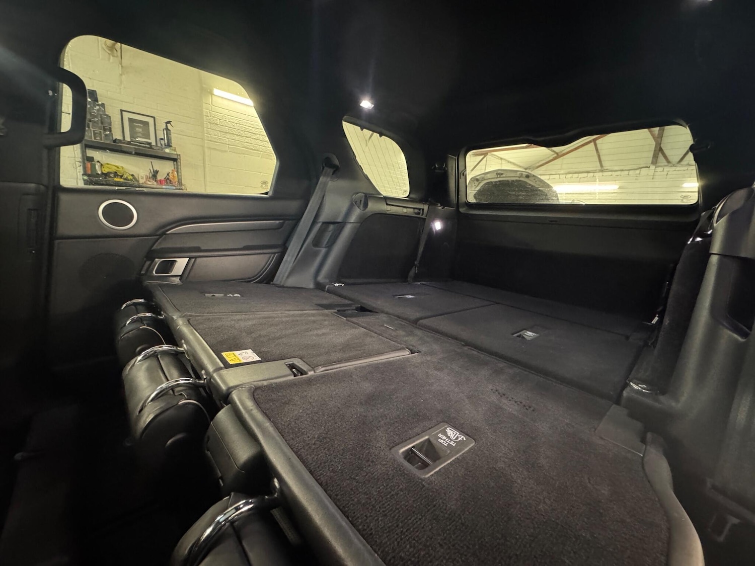 Used Land Rover Discovery 2019 for sale - 76644824: Photo 12