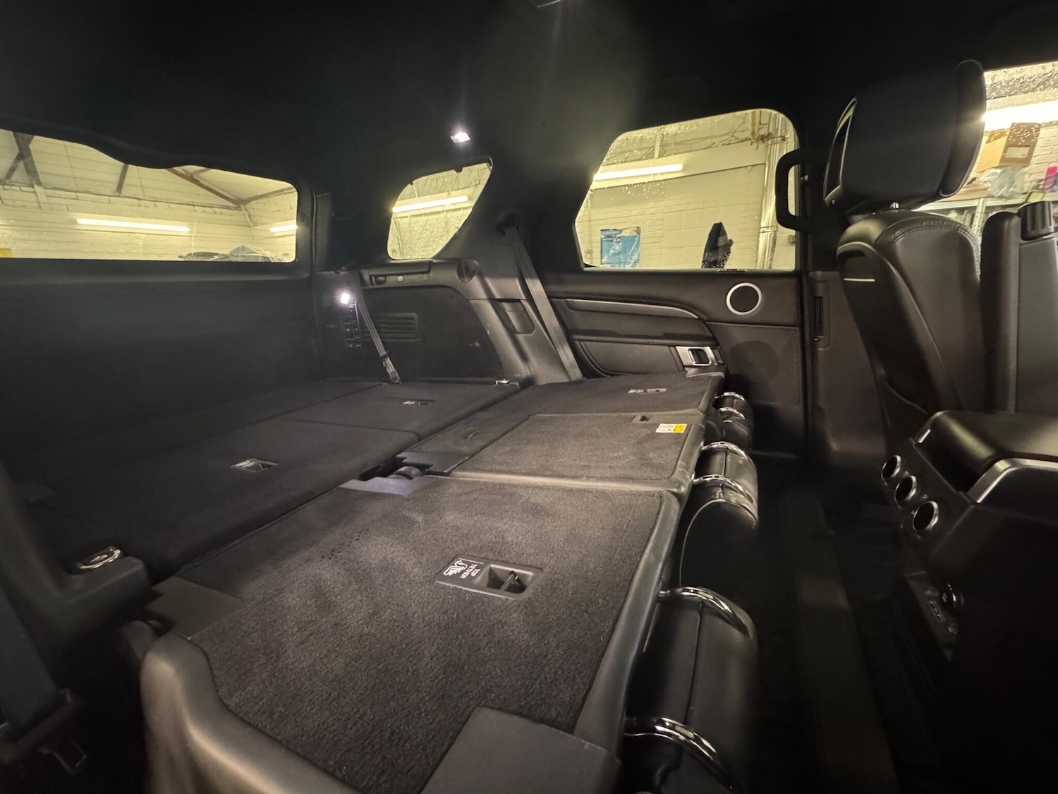 Used Land Rover Discovery 2019 for sale - 76644824: Photo 13