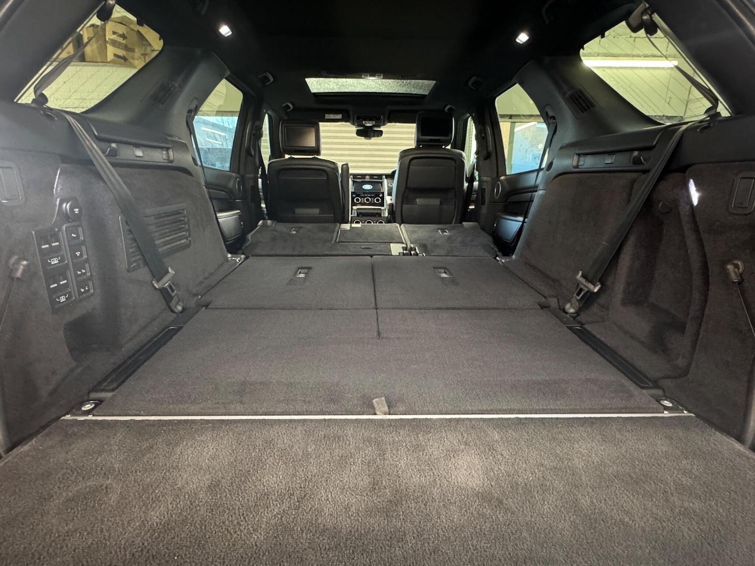 Used Land Rover Discovery 2019 for sale - 76644824: Photo 14