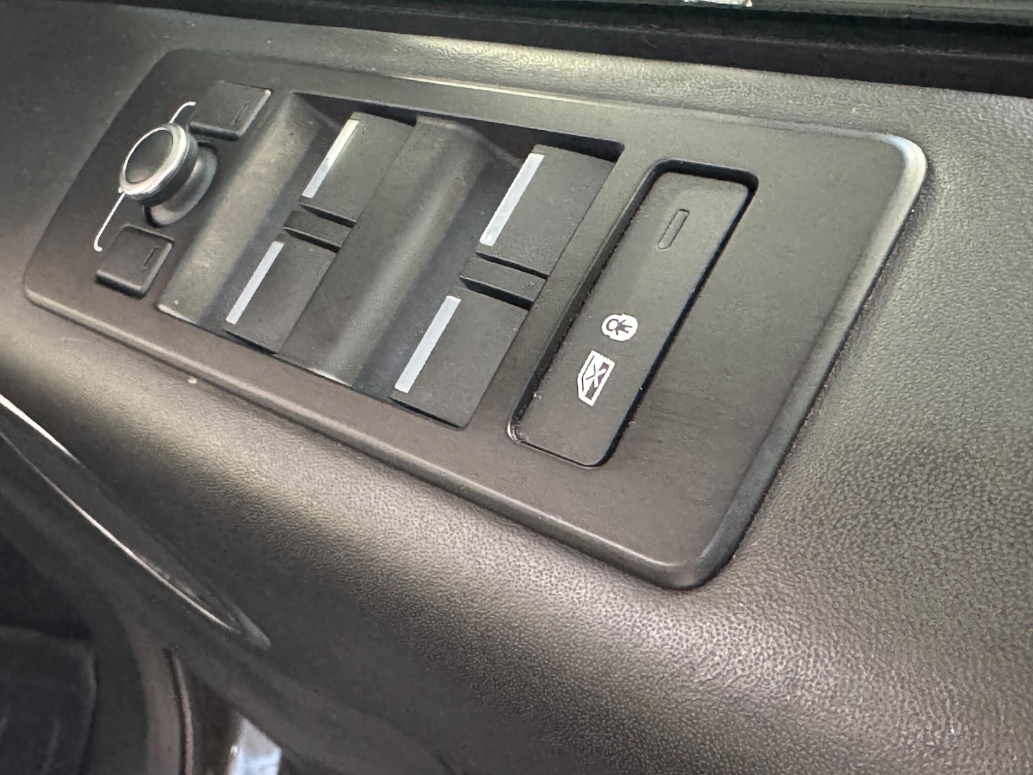 Used Land Rover Discovery 2019 for sale - 76644824: Photo 17