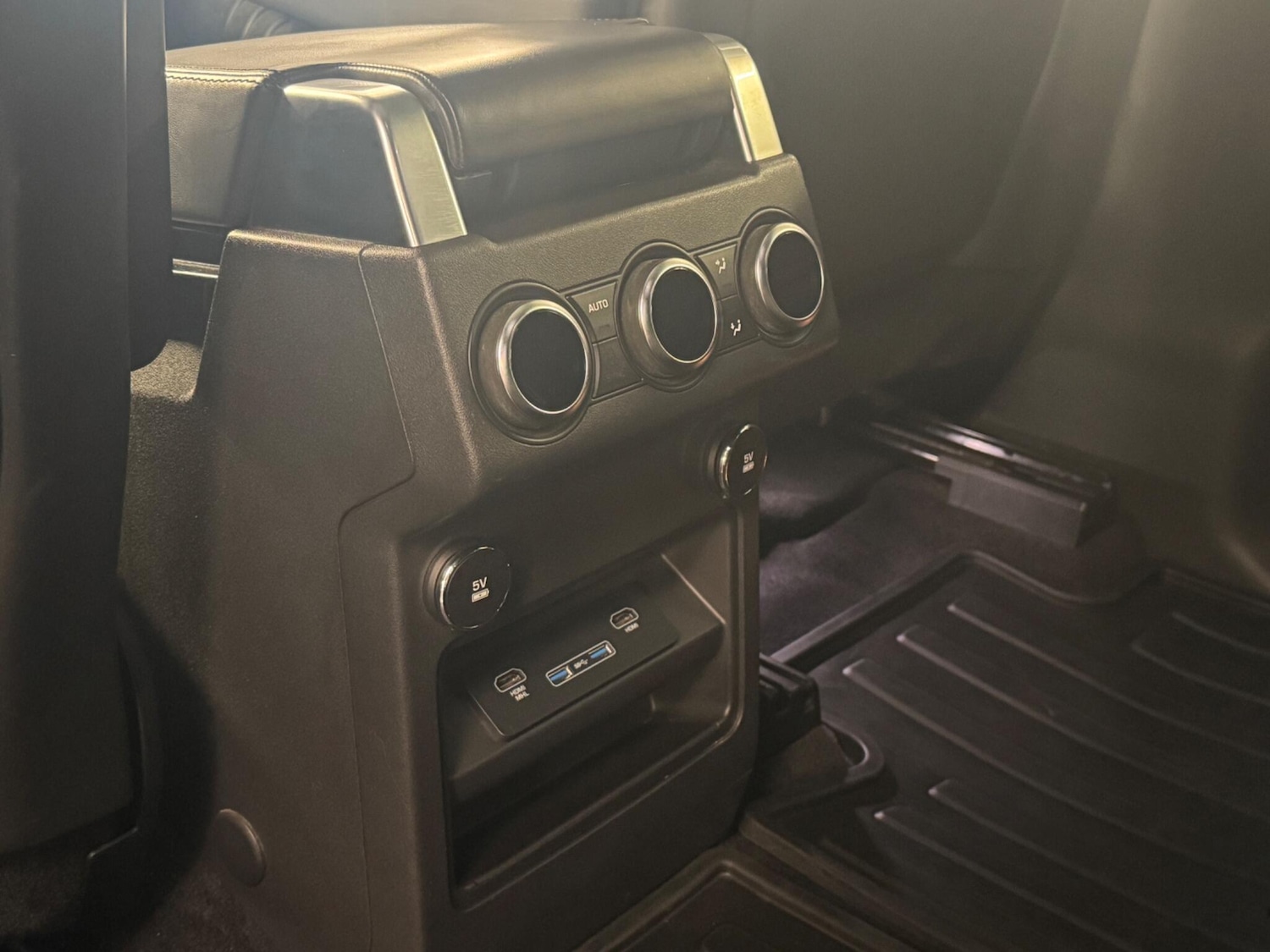 Used Land Rover Discovery 2019 for sale - 76644824: Photo 21