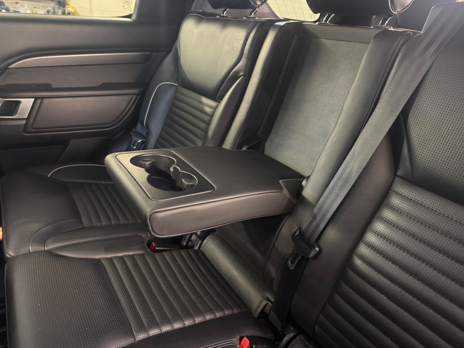 Used Land Rover Discovery 2019 for sale - 76644824: Photo 34