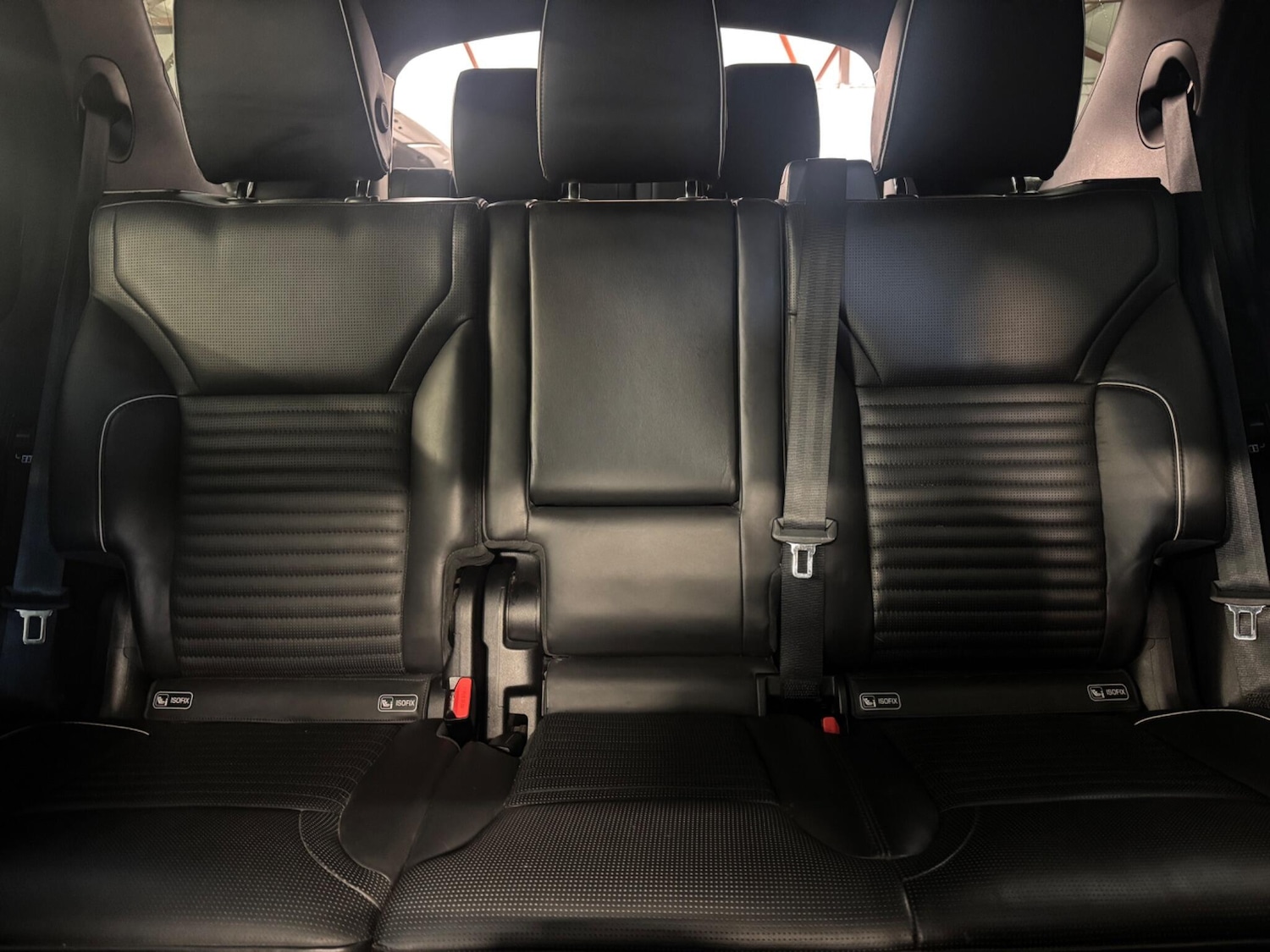 Used Land Rover Discovery 2019 for sale - 76644824: Photo 4