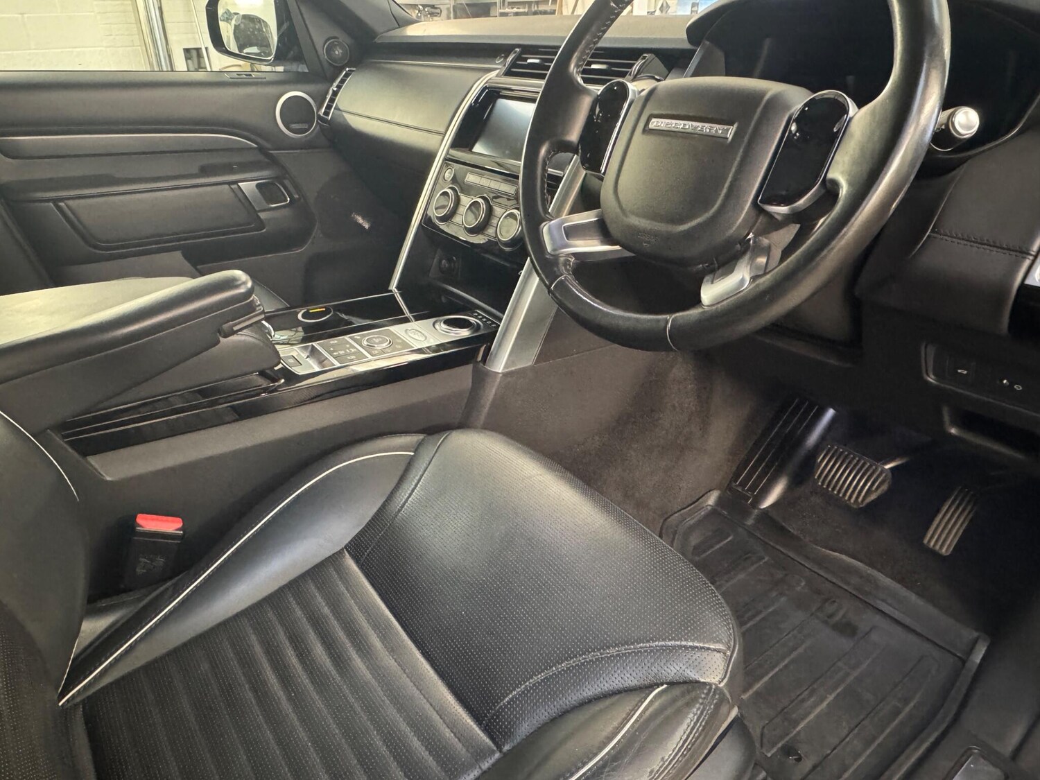 Used Land Rover Discovery 2019 for sale - 76644824: Photo 44