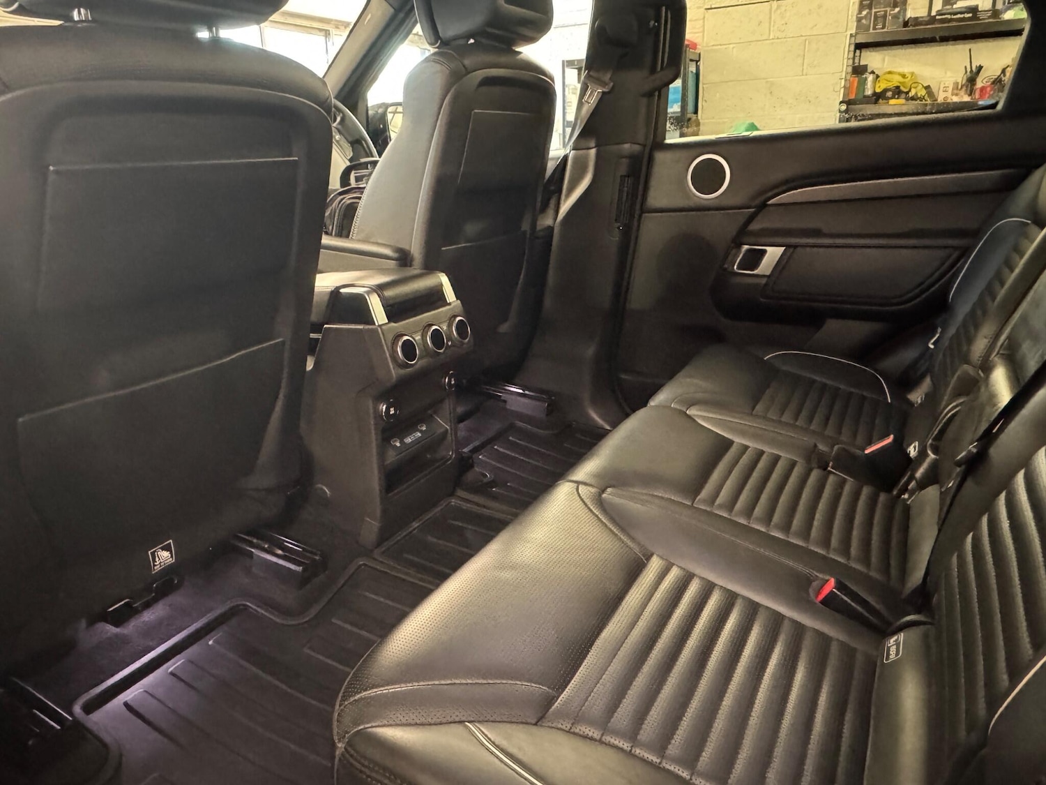 Used Land Rover Discovery 2019 for sale - 76644824: Photo 8