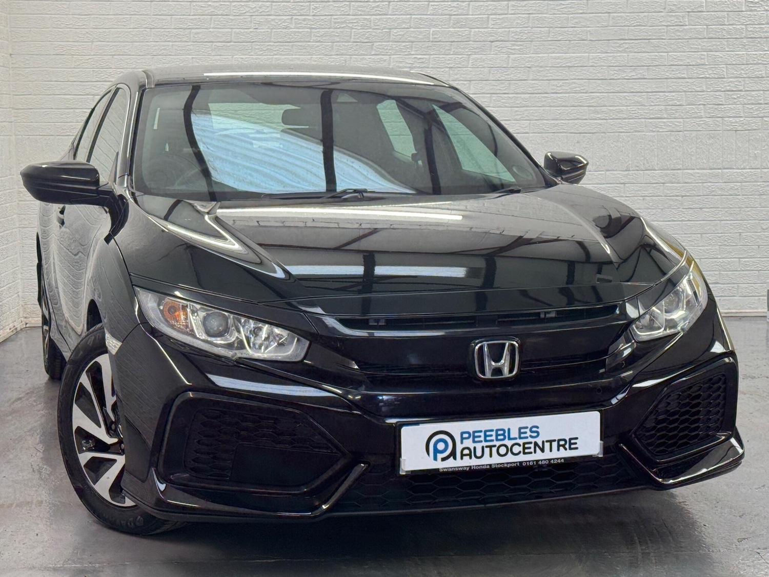 Used Honda Civic 2018 for sale - 76913269: Photo 1
