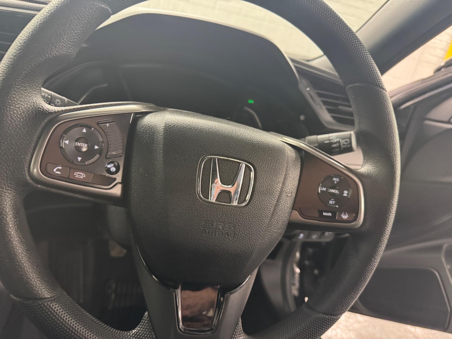 Used Honda Civic 2018 for sale - 76913269: Photo 24