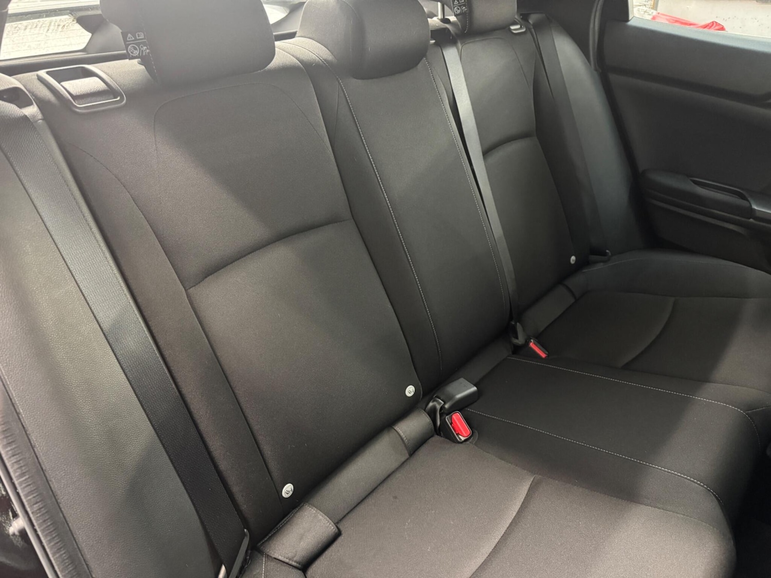 Used Honda Civic 2018 for sale - 76913269: Photo 5