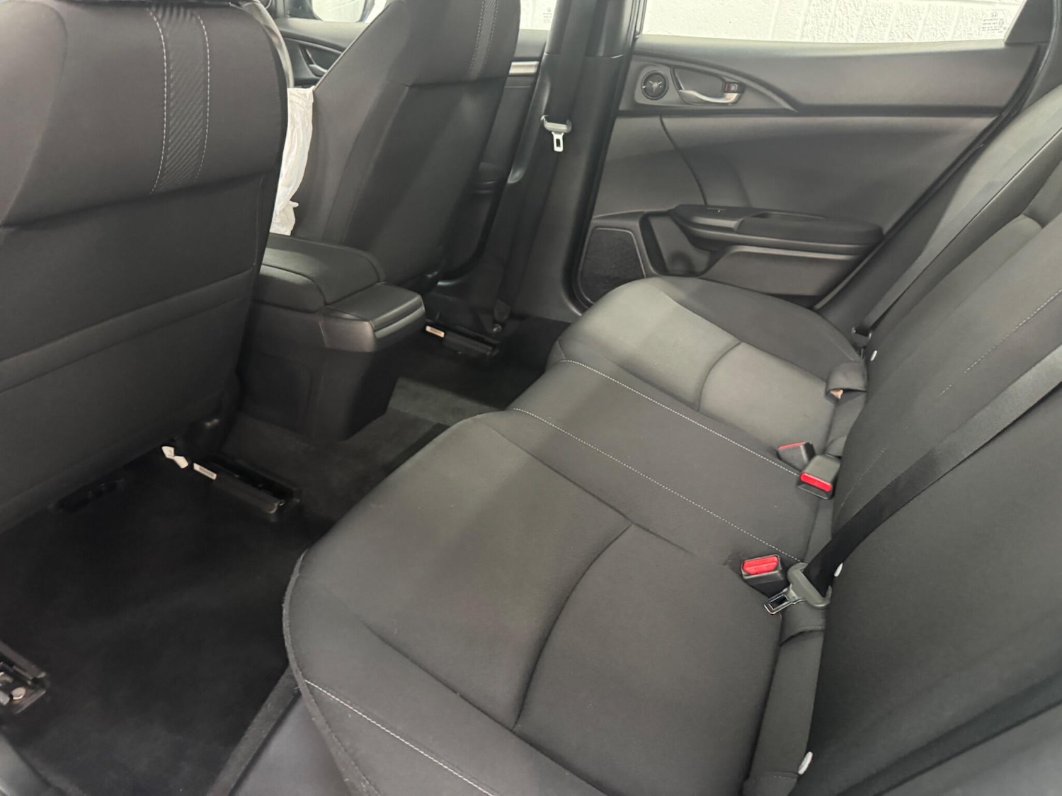 Used Honda Civic 2018 for sale - 76913269: Photo 8