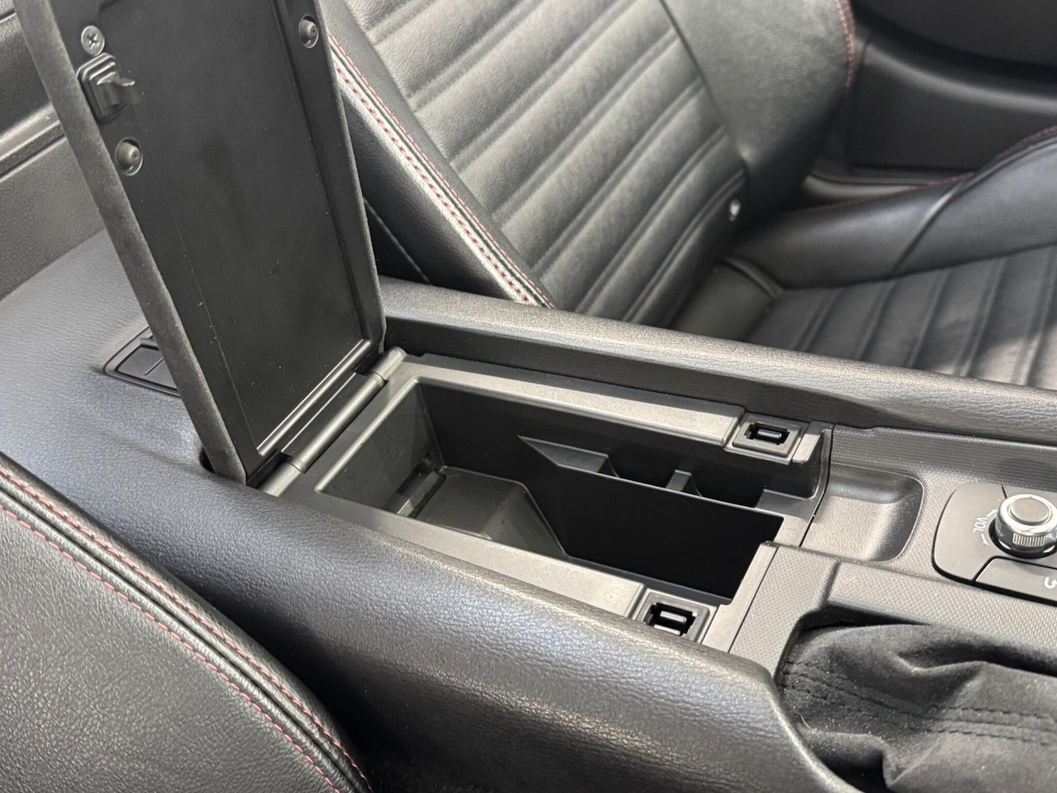 Used Abarth 124 Spider 2018 for sale - 76997367: Photo 41