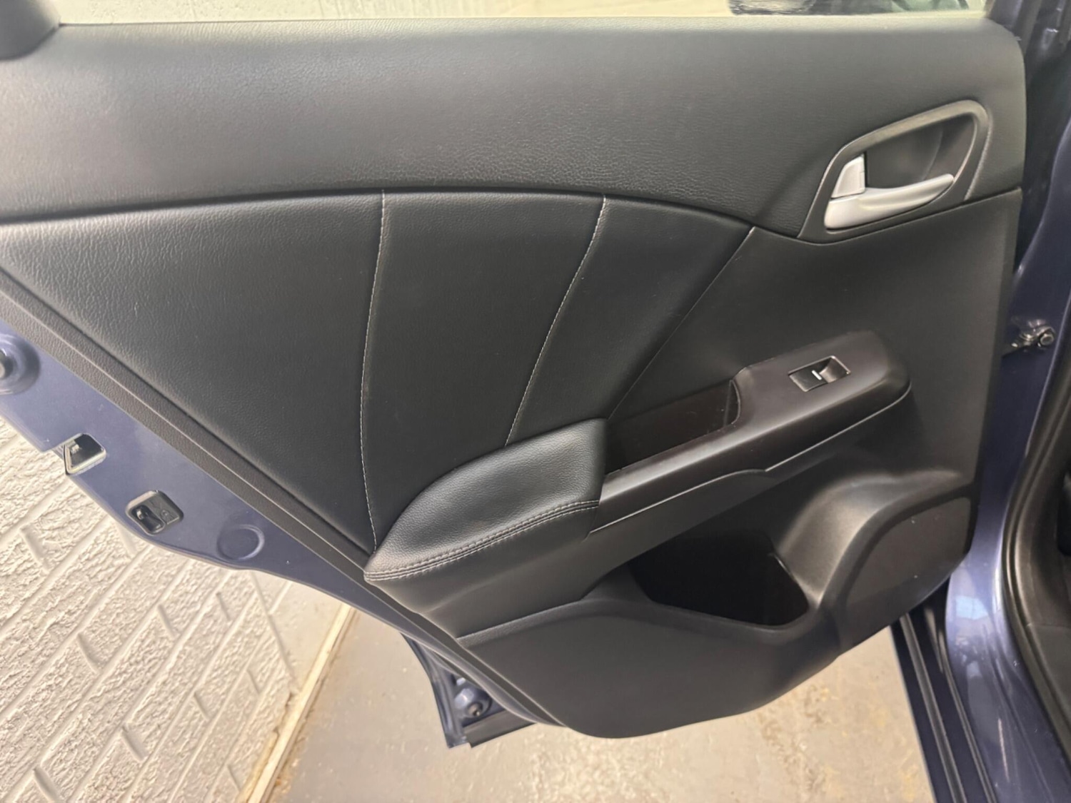 Used Honda Civic 2014 for sale - 77244518: Photo 29