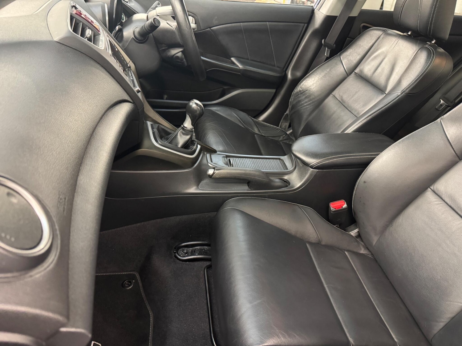 Used Honda Civic 2014 for sale - 77244518: Photo 49