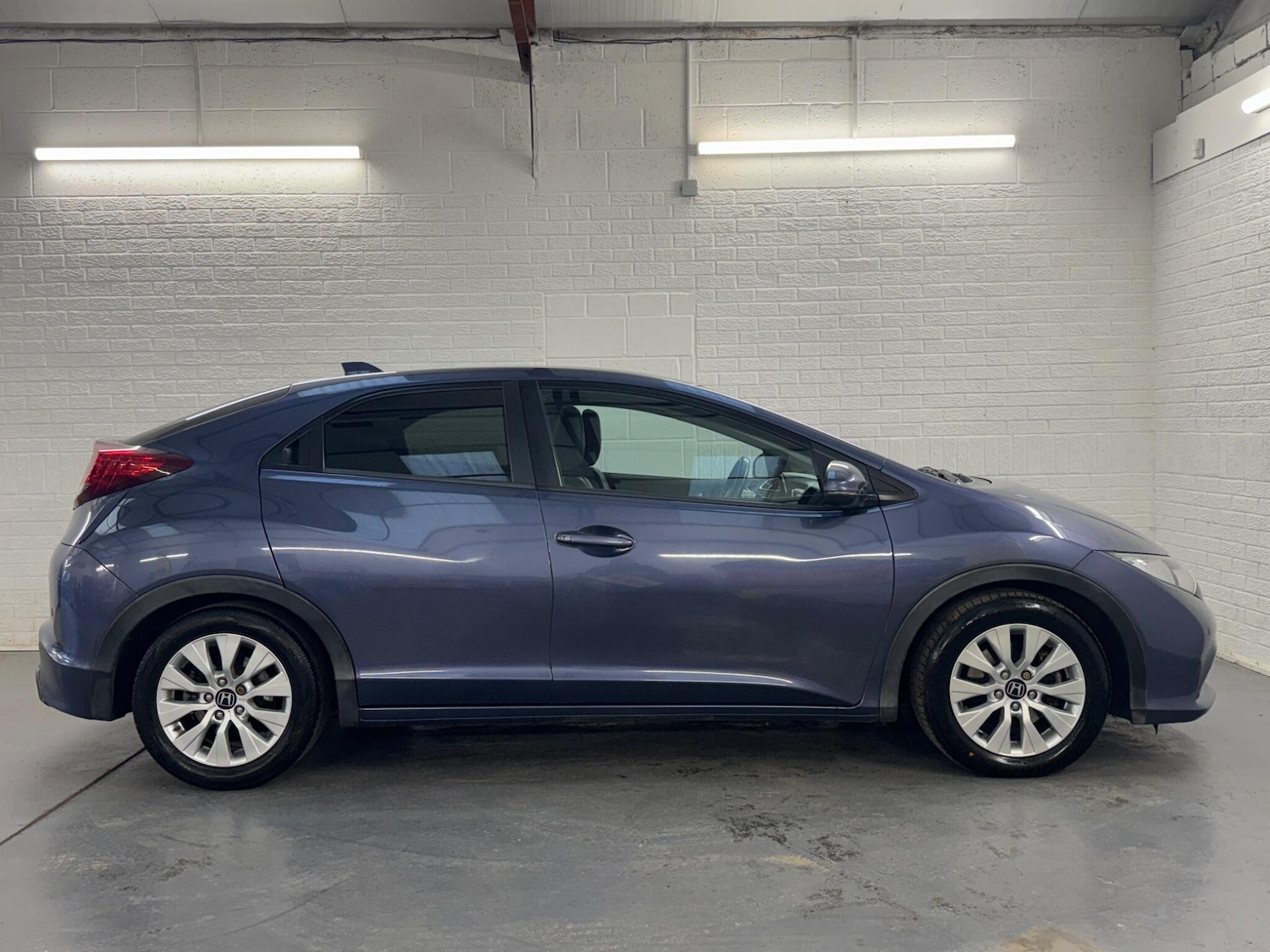 Used Honda Civic 2014 for sale - 77244518: Photo 8
