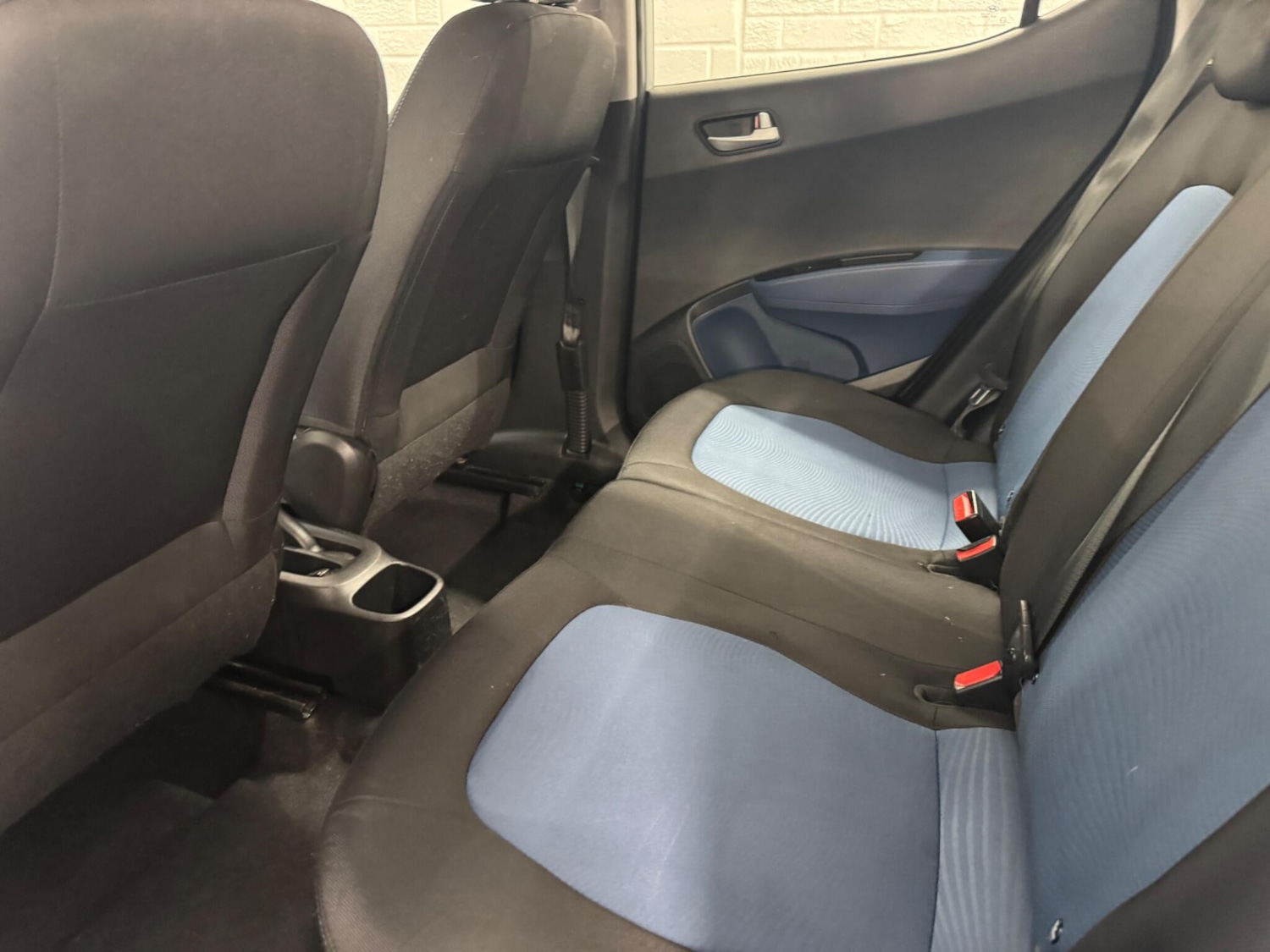 Used Hyundai i10 2015 for sale - 77376099: Photo 20