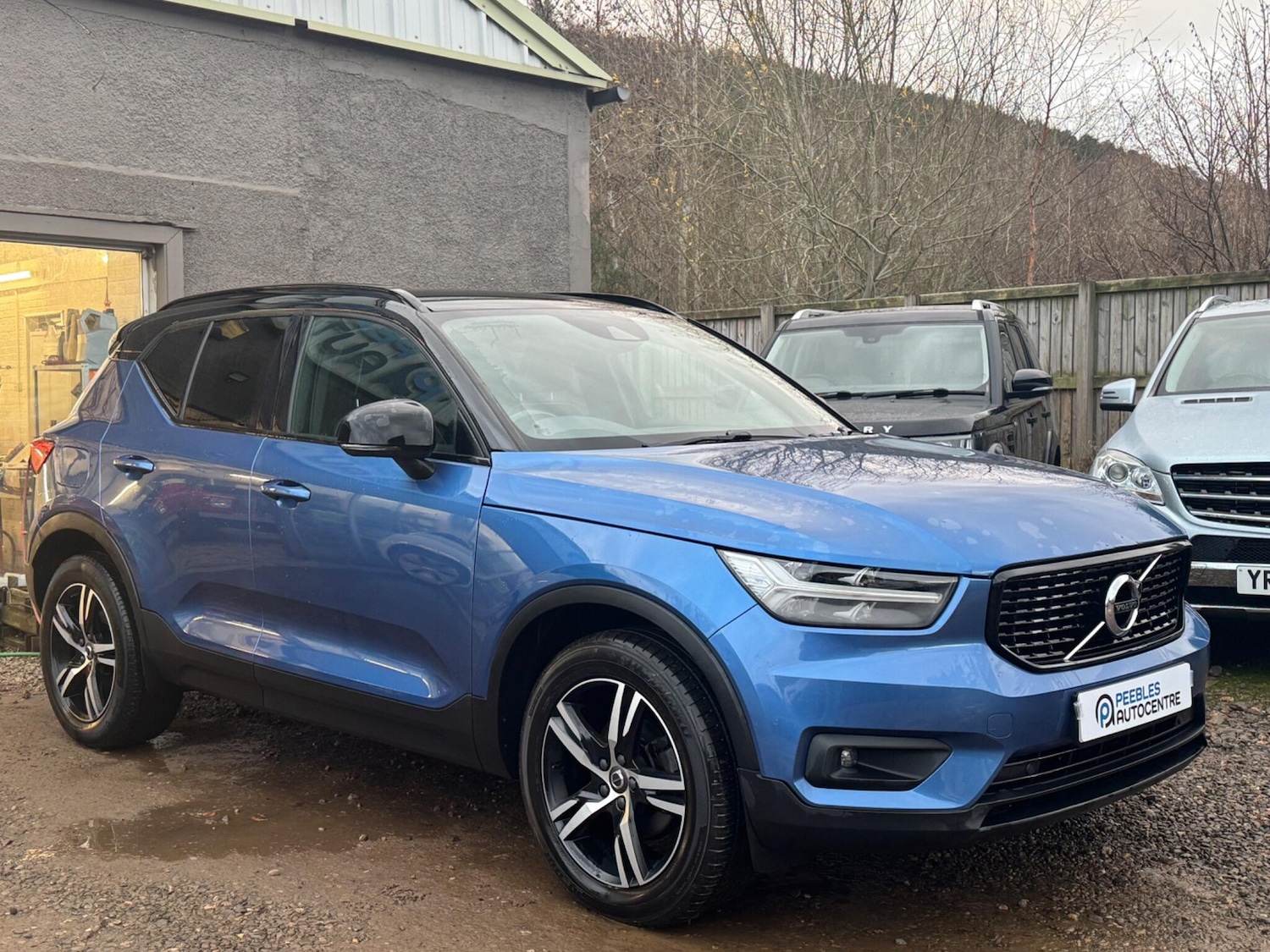 Used Volvo XC40 for sale - 76913789: Photo 1