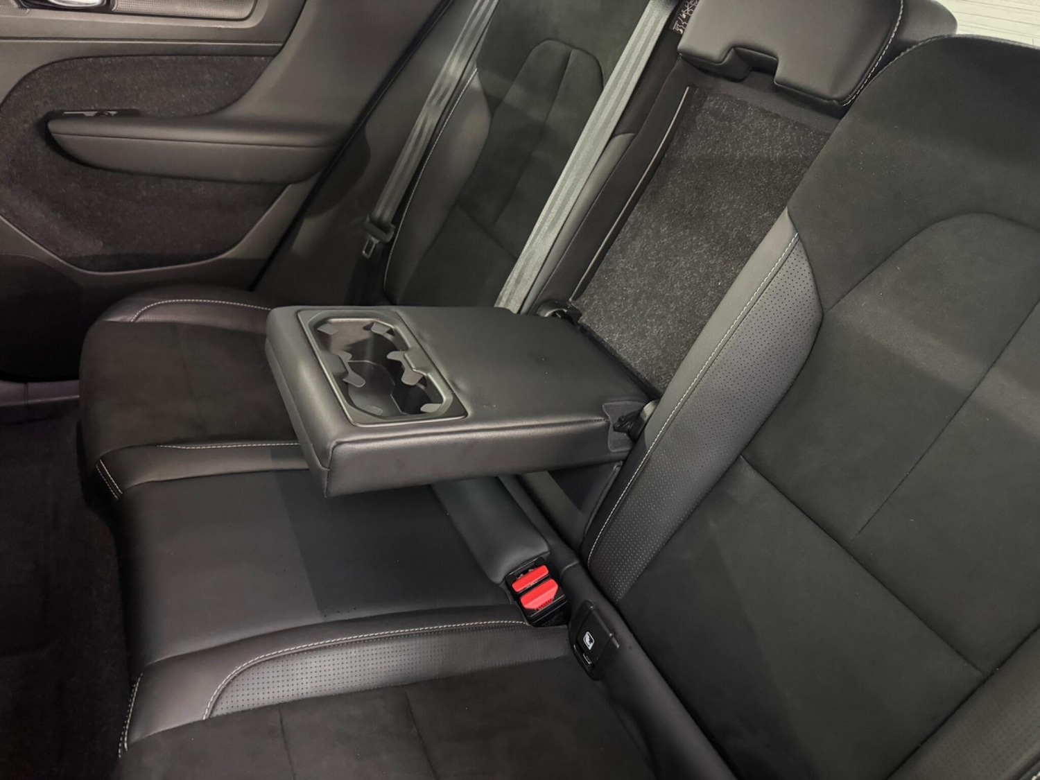 Used Volvo XC40 2020 for sale - 76913789: Photo 16