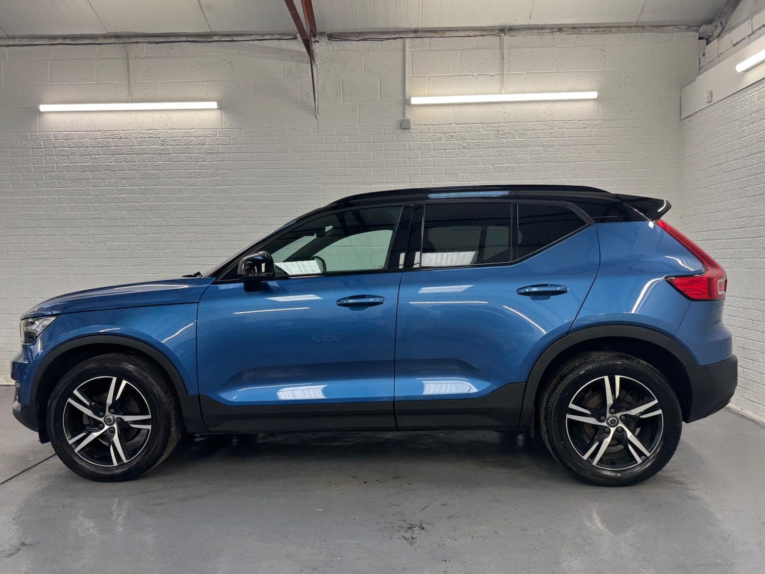 Used Volvo XC40 2020 for sale - 76913789: Photo 4