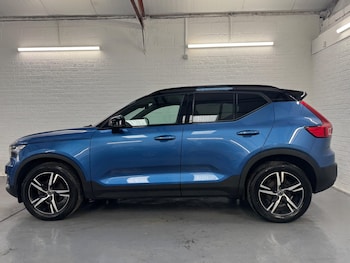 Used Volvo XC40 2020 for sale - 76913789: Photo