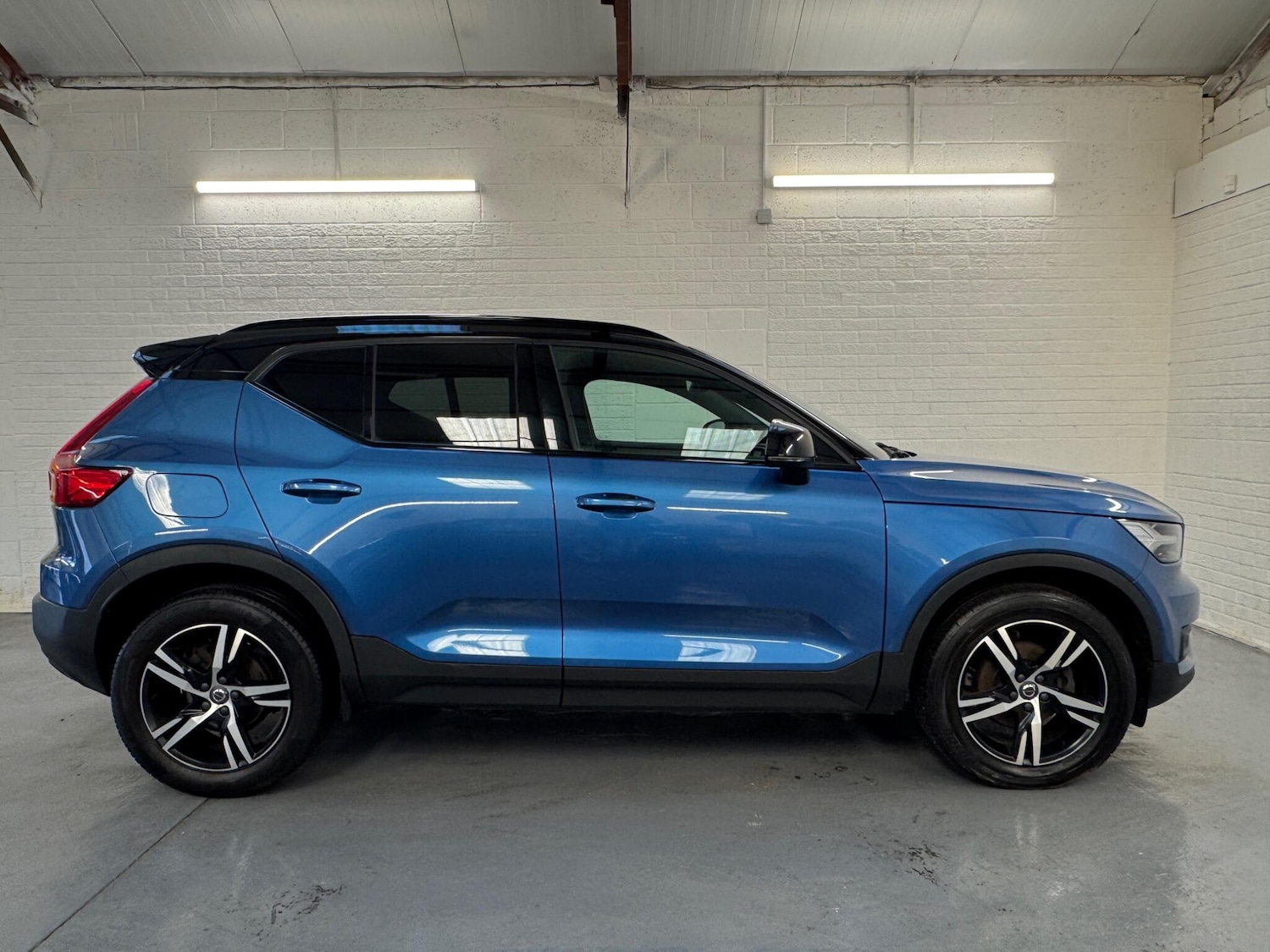 Used Volvo XC40 2020 for sale - 76913789: Photo 8