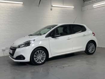 Used Peugeot 208 2017 for sale - 74712386: Photo