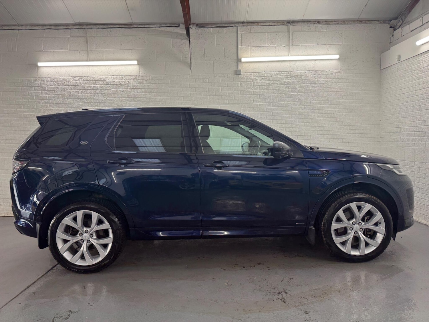 Used Land Rover Discovery Sport for sale - 77267774: Photo 11