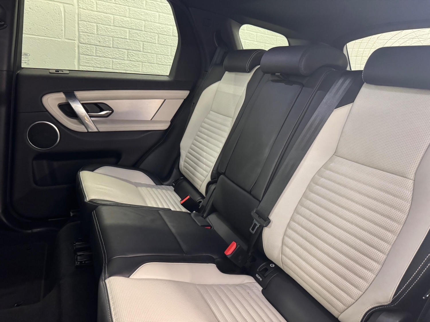 Used Land Rover Discovery Sport for sale - 77267774: Photo 21