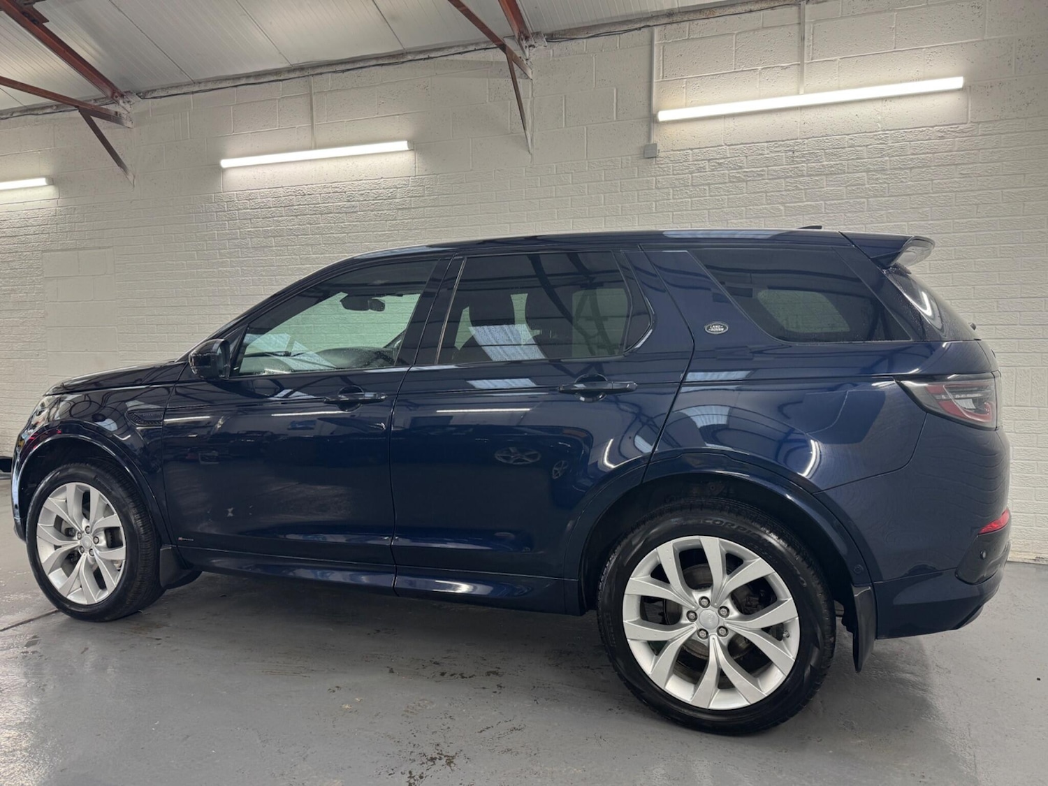 Used Land Rover Discovery Sport for sale - 77267774: Photo 4