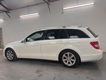 Used Mercedes-Benz C Class 2014 for sale - 79316440: Photo