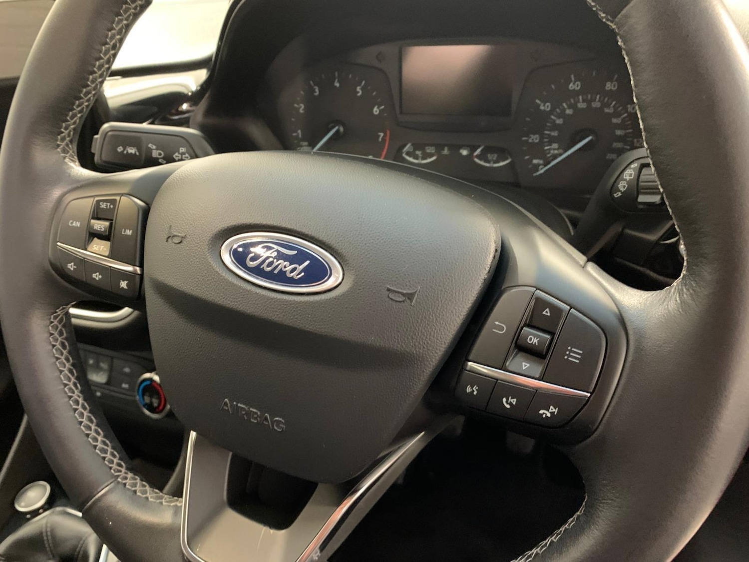 Used Ford Fiesta 2019 for sale - 76295135: Photo 38