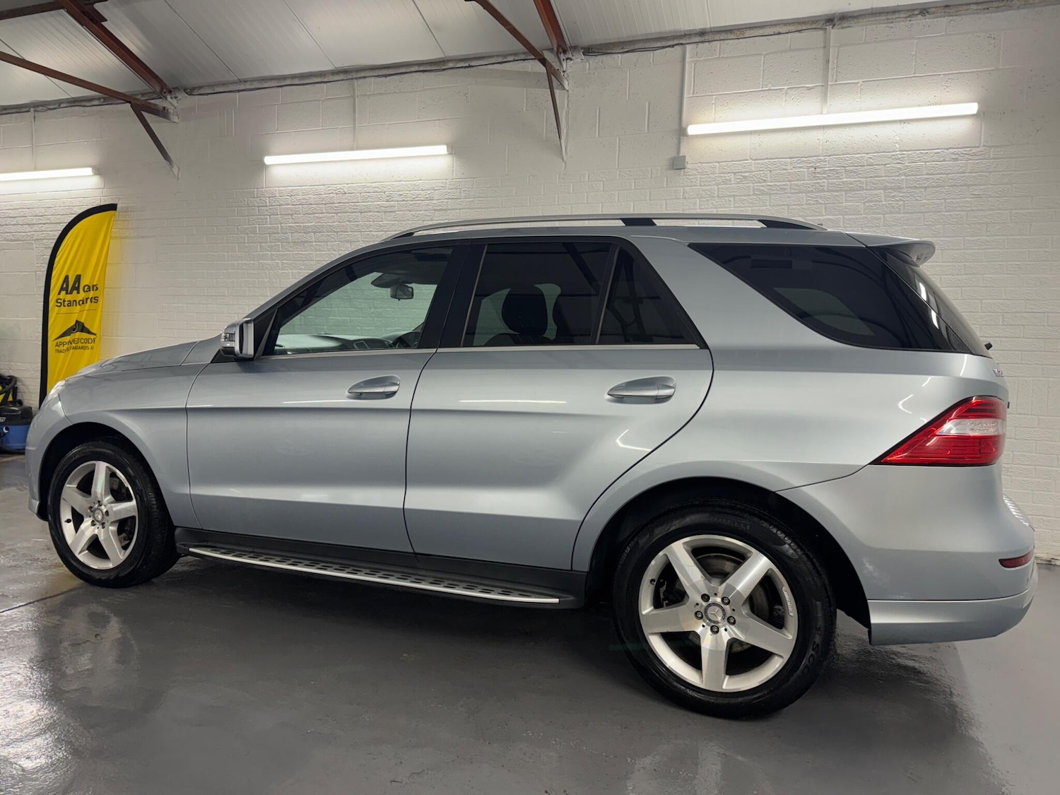 Used Mercedes-Benz M Class 2014 for sale - 76620385: Photo 36