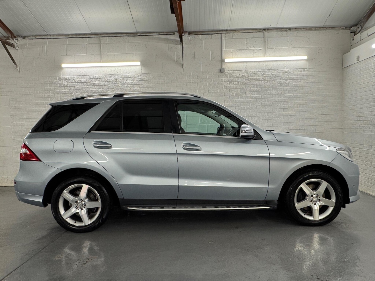 Used Mercedes-Benz M Class 2014 for sale - 76620385: Photo 9