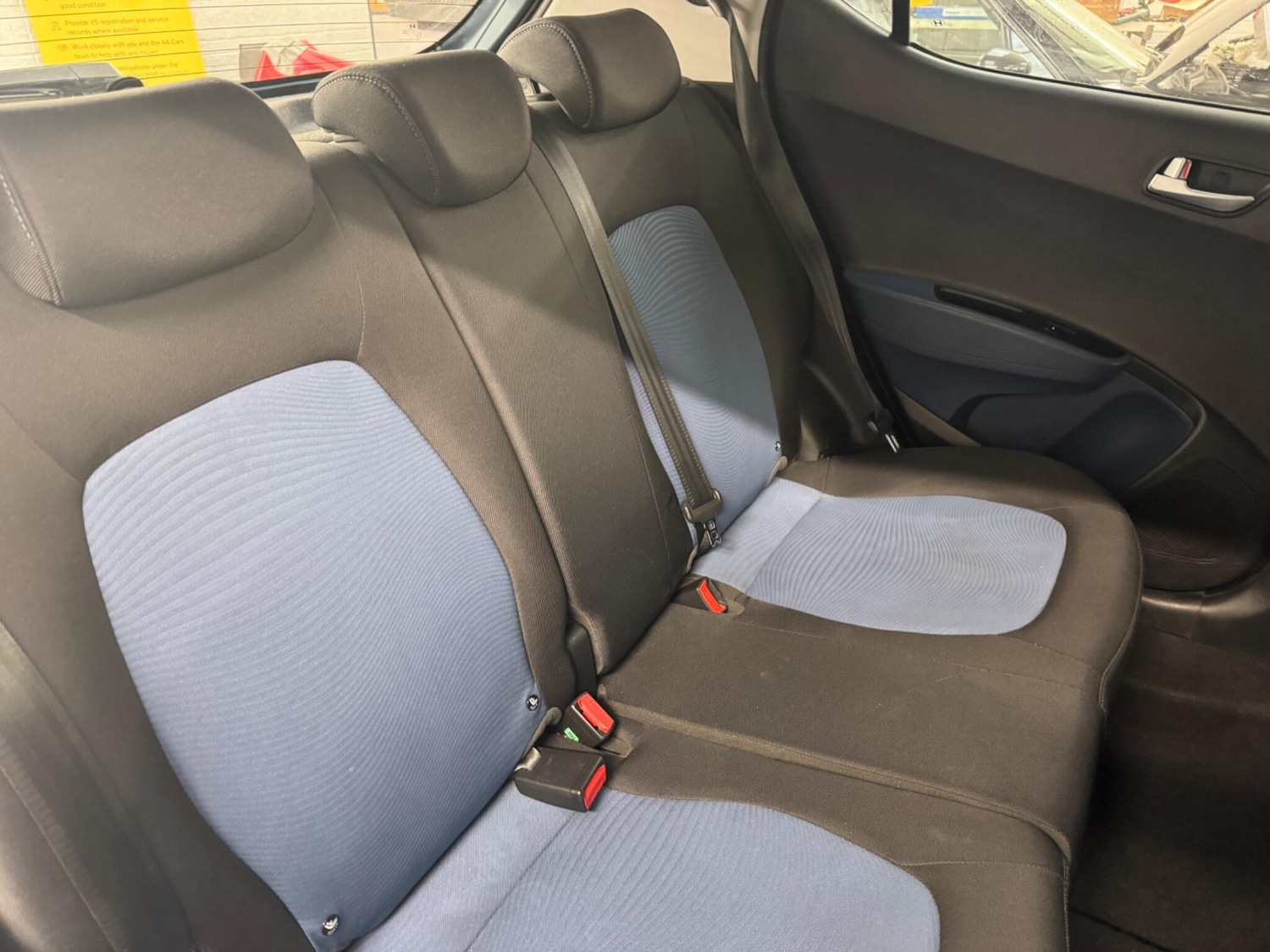 Used Hyundai i10 2017 for sale - 76714530: Photo 20