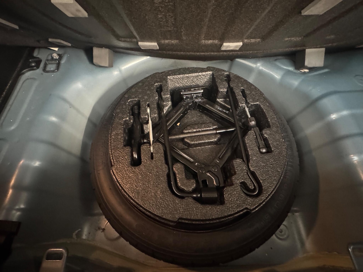 Used Hyundai i10 2017 for sale - 76714530: Photo 40