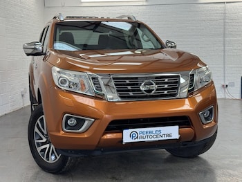 Nissan - Navara