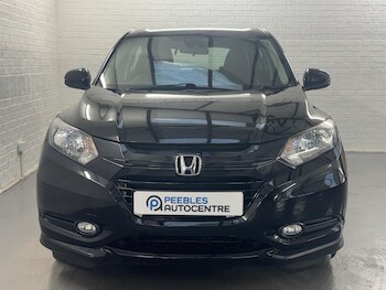 Used Honda HR-V 2018 for sale - 77523787: Photo
