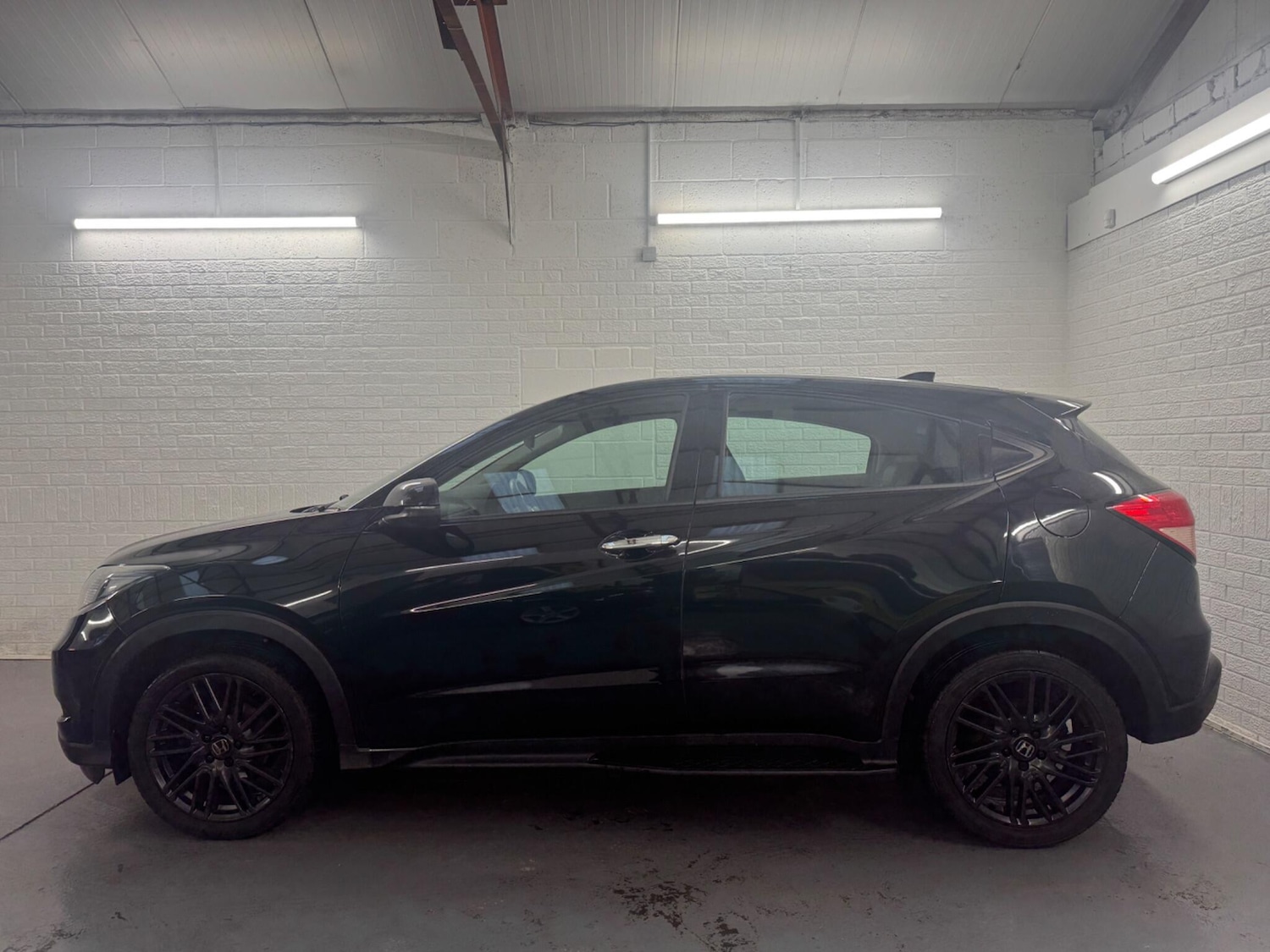 Used Honda HR-V 2018 for sale - 77523787: Photo 5